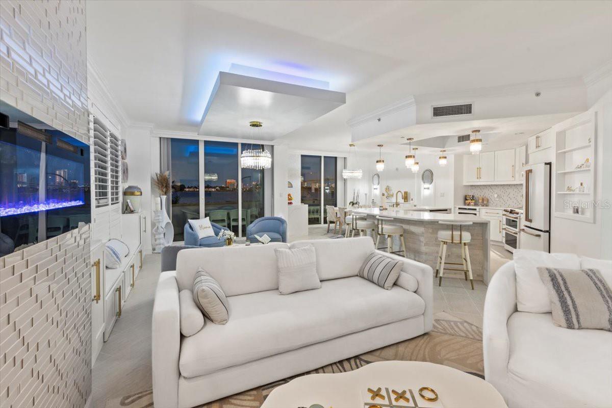 231 RIVERSIDE DR #102, HOLLY HILL, FL, 32117