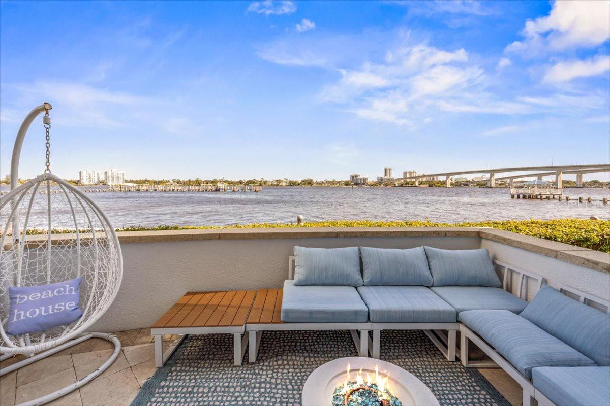 231 RIVERSIDE DR #102, HOLLY HILL, FL, 32117