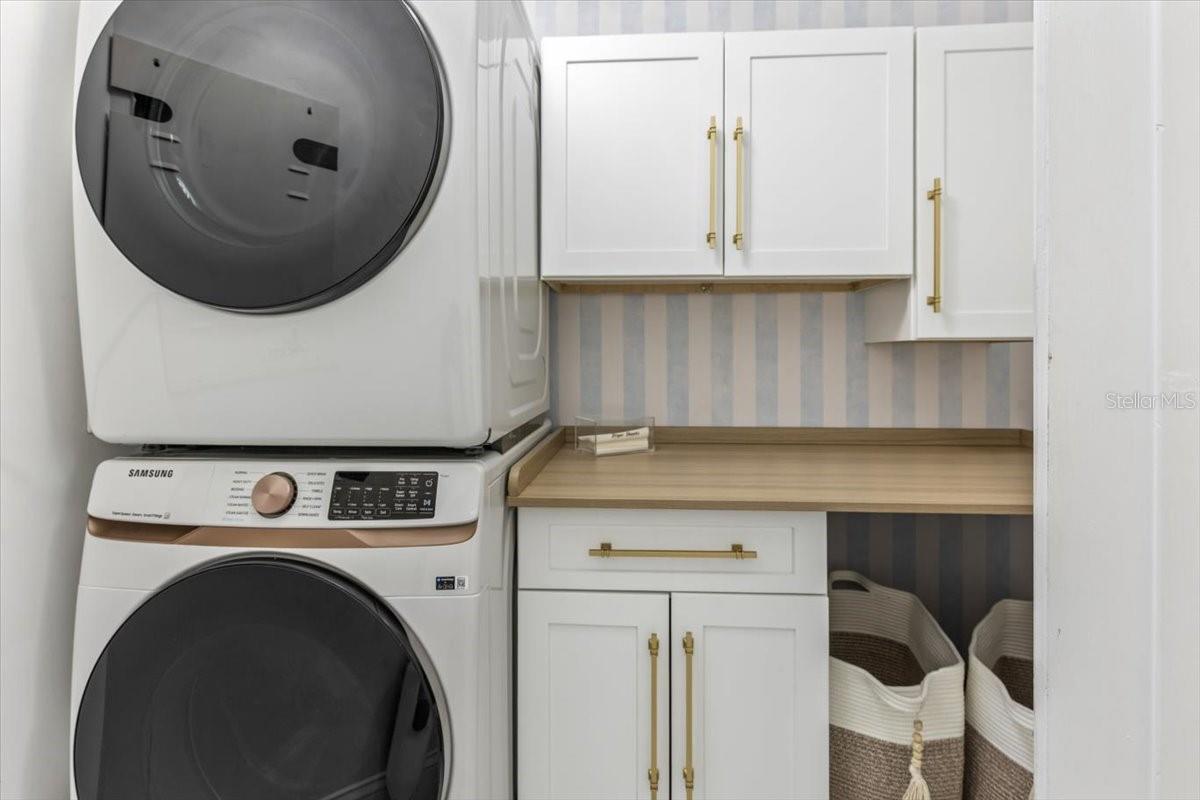 231 RIVERSIDE DR #102, HOLLY HILL, FL, 32117