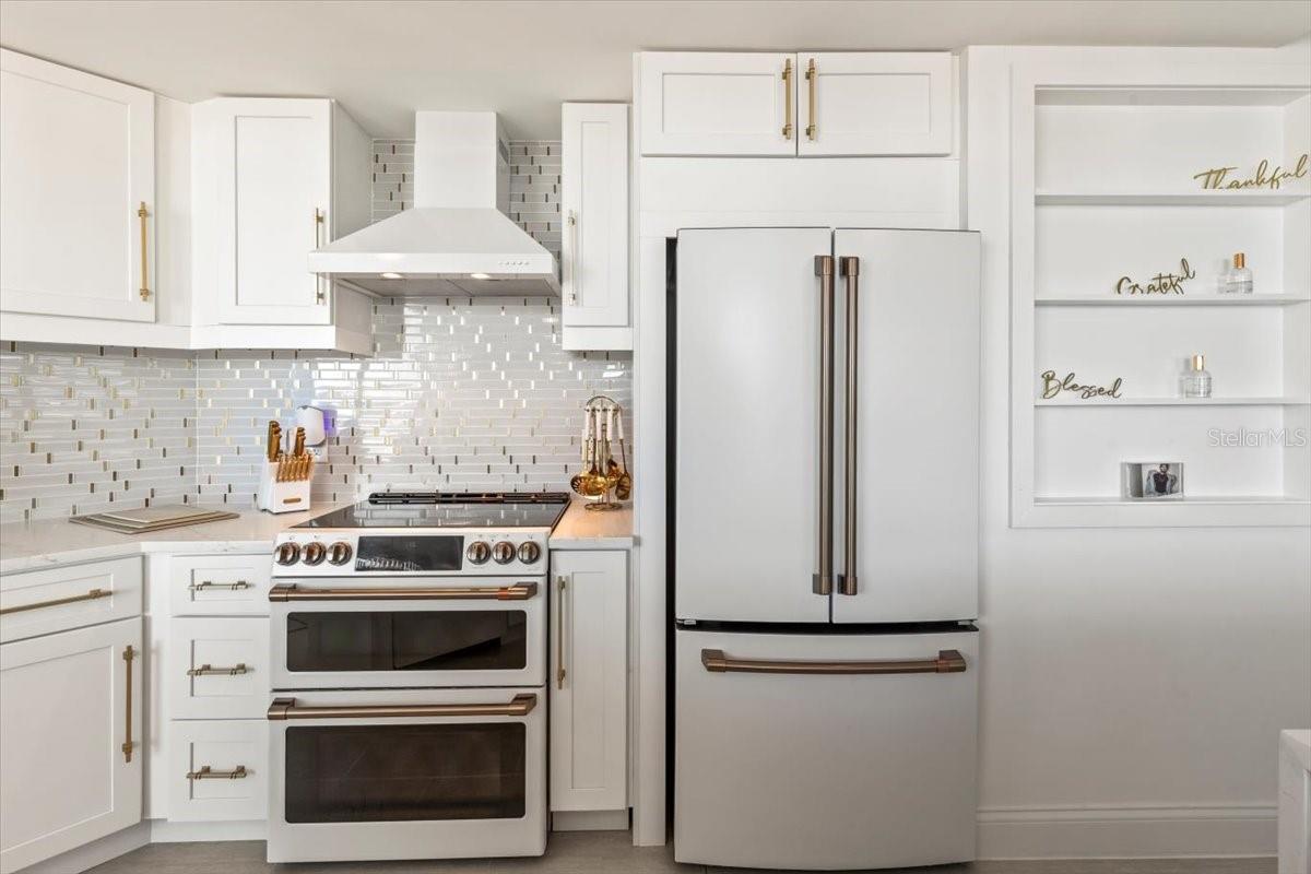 231 RIVERSIDE DR #102, HOLLY HILL, FL, 32117