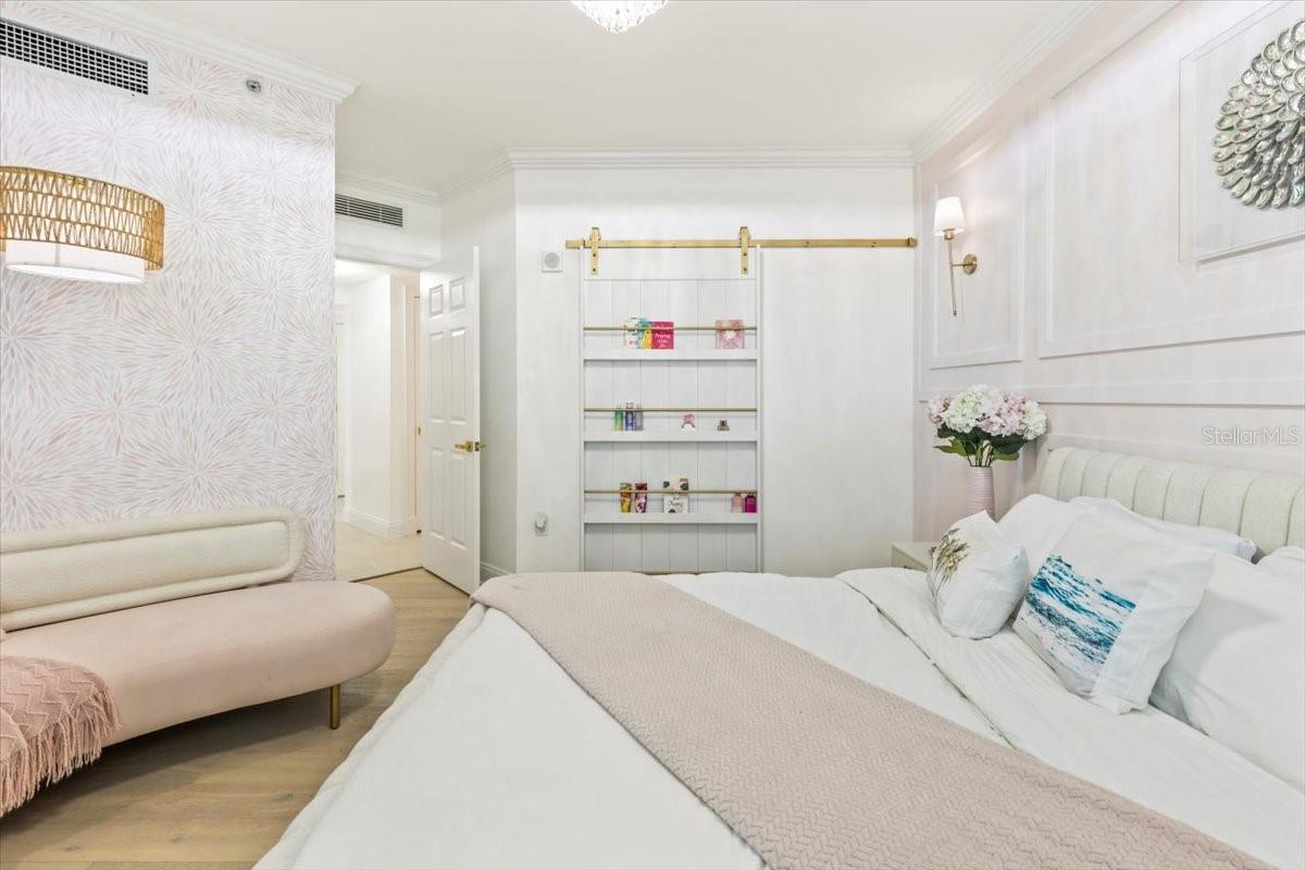 231 RIVERSIDE DR #102, HOLLY HILL, FL, 32117