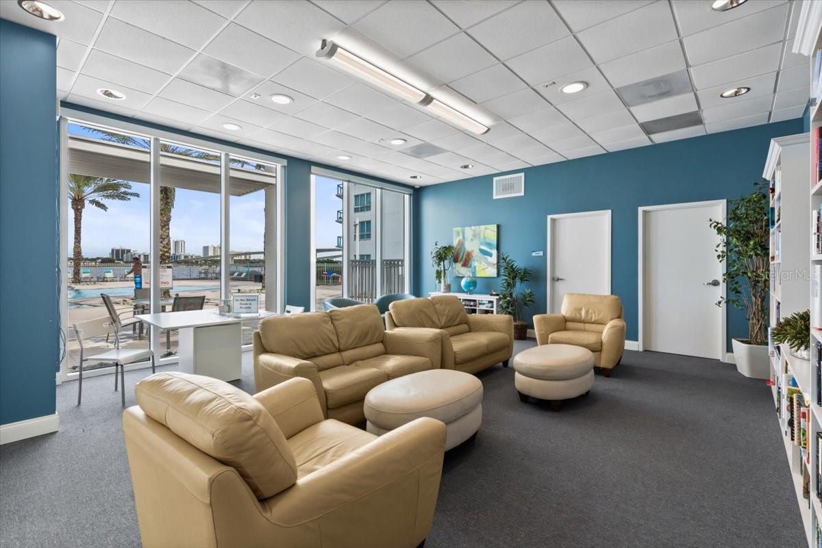 231 RIVERSIDE DR #102, HOLLY HILL, FL, 32117