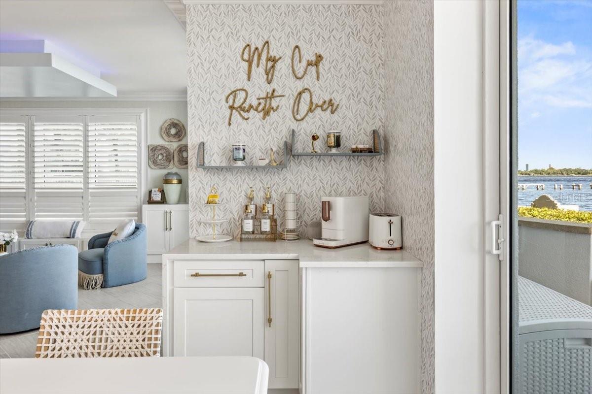 231 RIVERSIDE DR #102, HOLLY HILL, FL, 32117