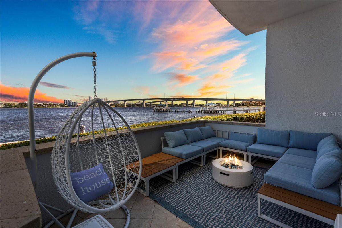 231 RIVERSIDE DR #102, HOLLY HILL, FL, 32117