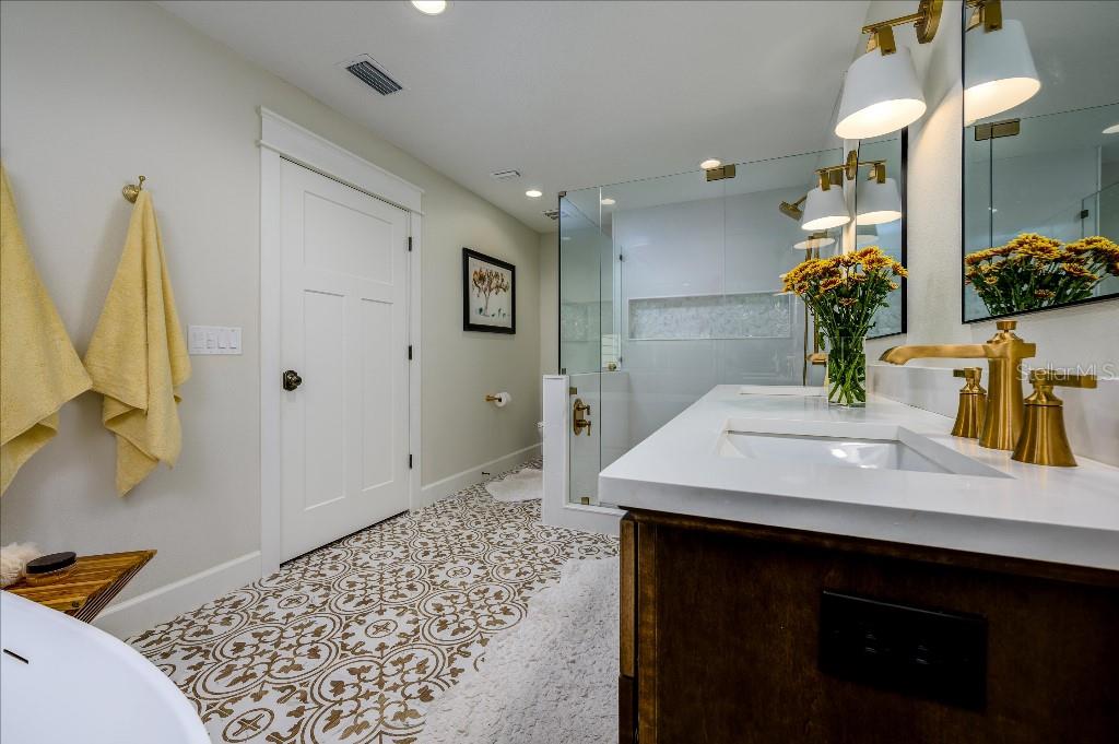 5351 SAND CRANE CT, WESLEY CHAPEL, FL, 33543