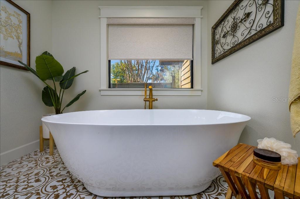 5351 SAND CRANE CT, WESLEY CHAPEL, FL, 33543