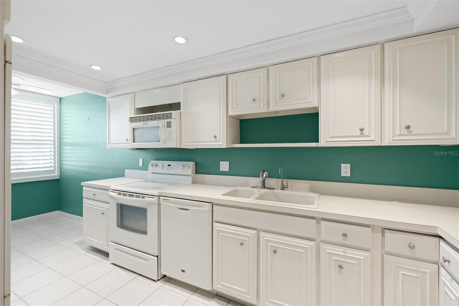 9415 BLIND PASS RD #901, ST PETE BEACH, FL, 33706