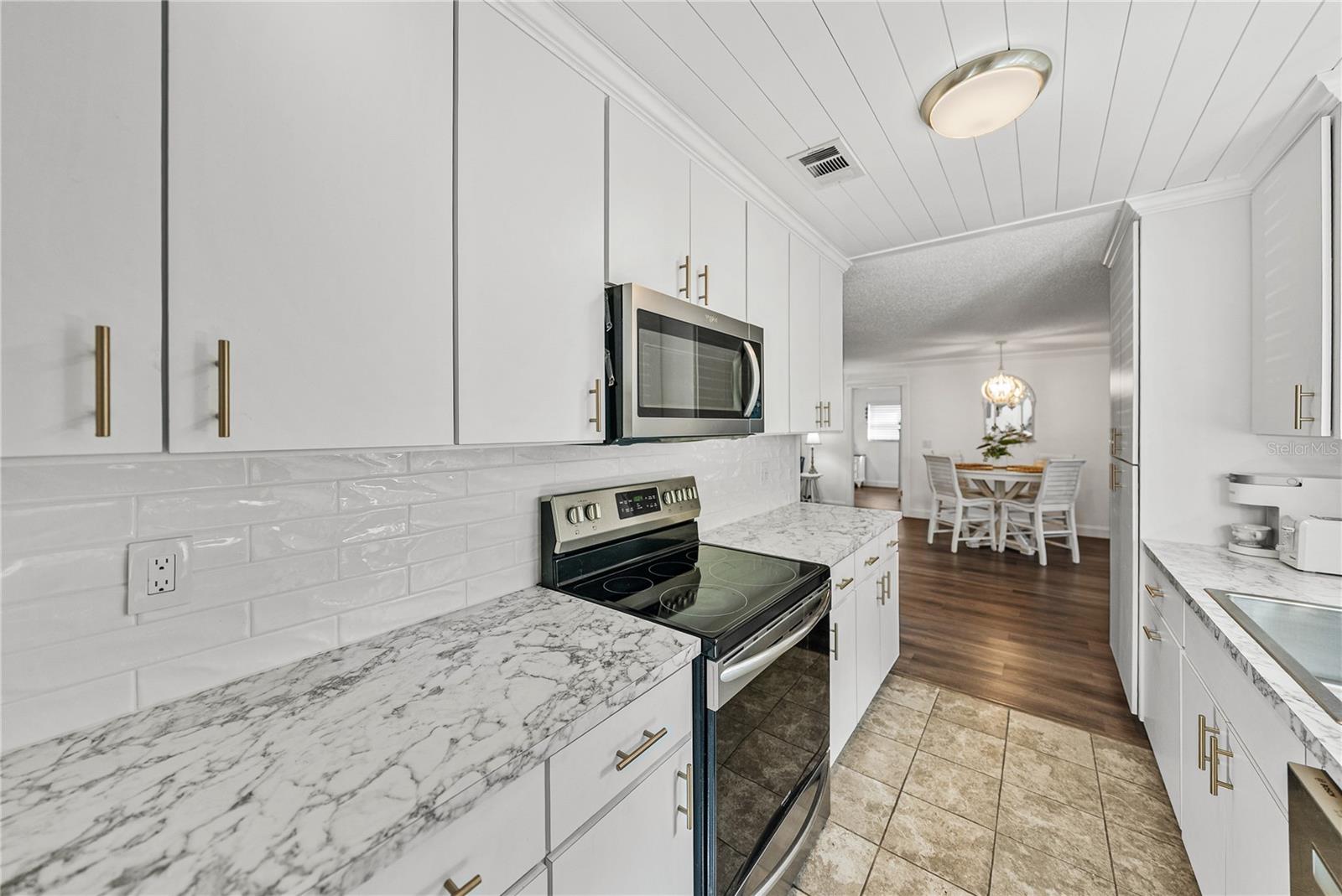 38552 PIEDMONT AVE, ZEPHYRHILLS, FL, 33540