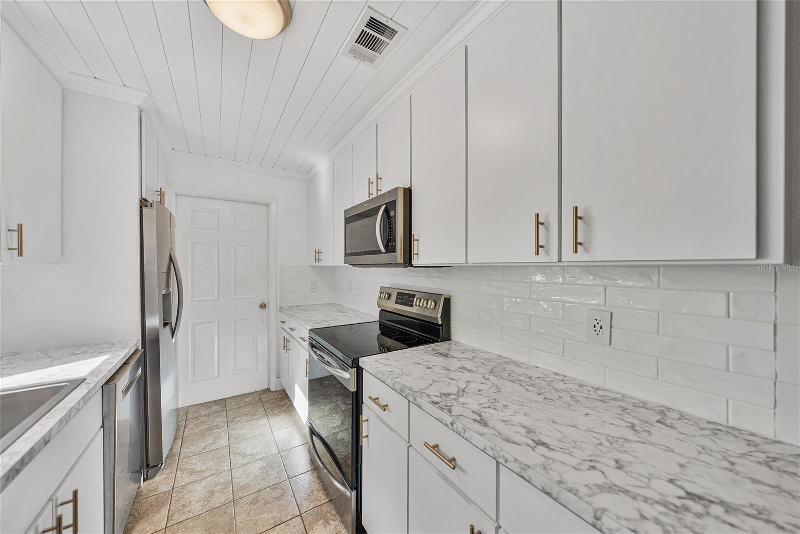 38552 PIEDMONT AVE, ZEPHYRHILLS, FL, 33540