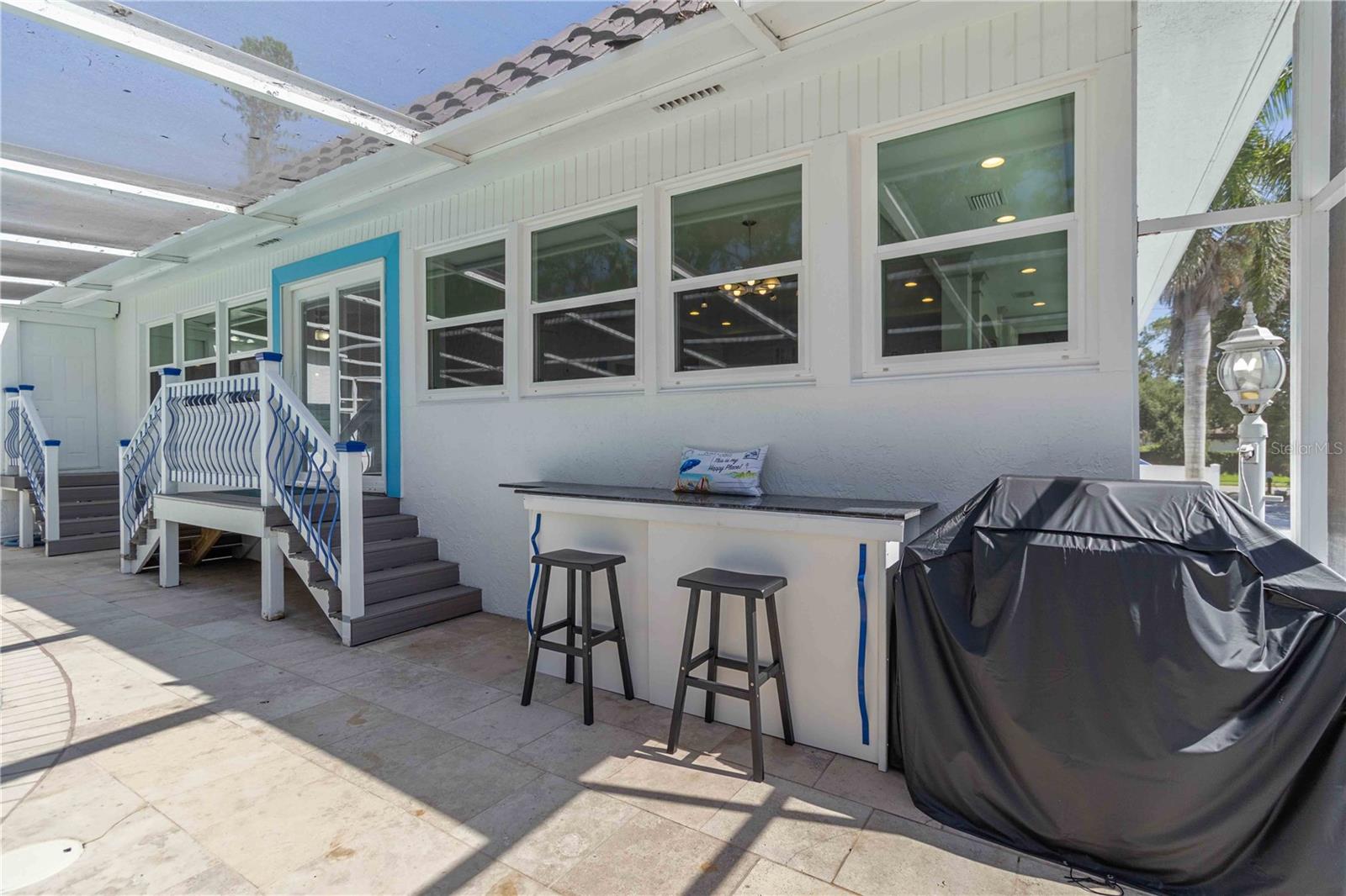 1521 SIESTA DR, SARASOTA, FL, 34239