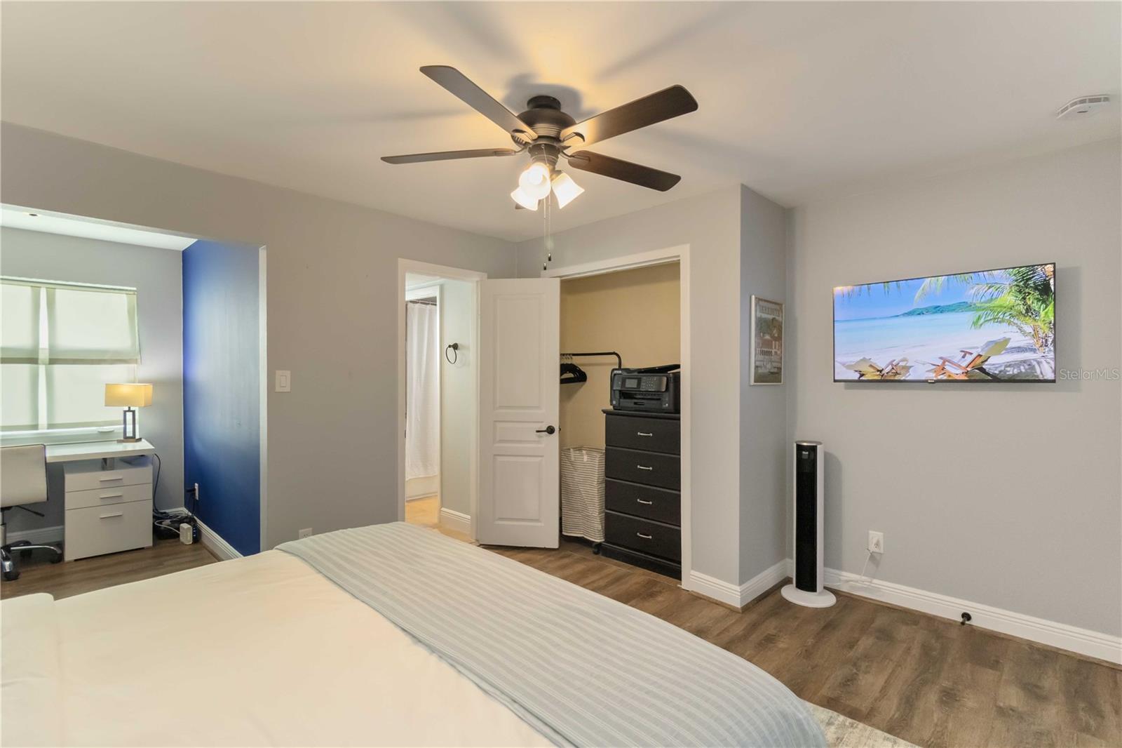 1521 SIESTA DR, SARASOTA, FL, 34239