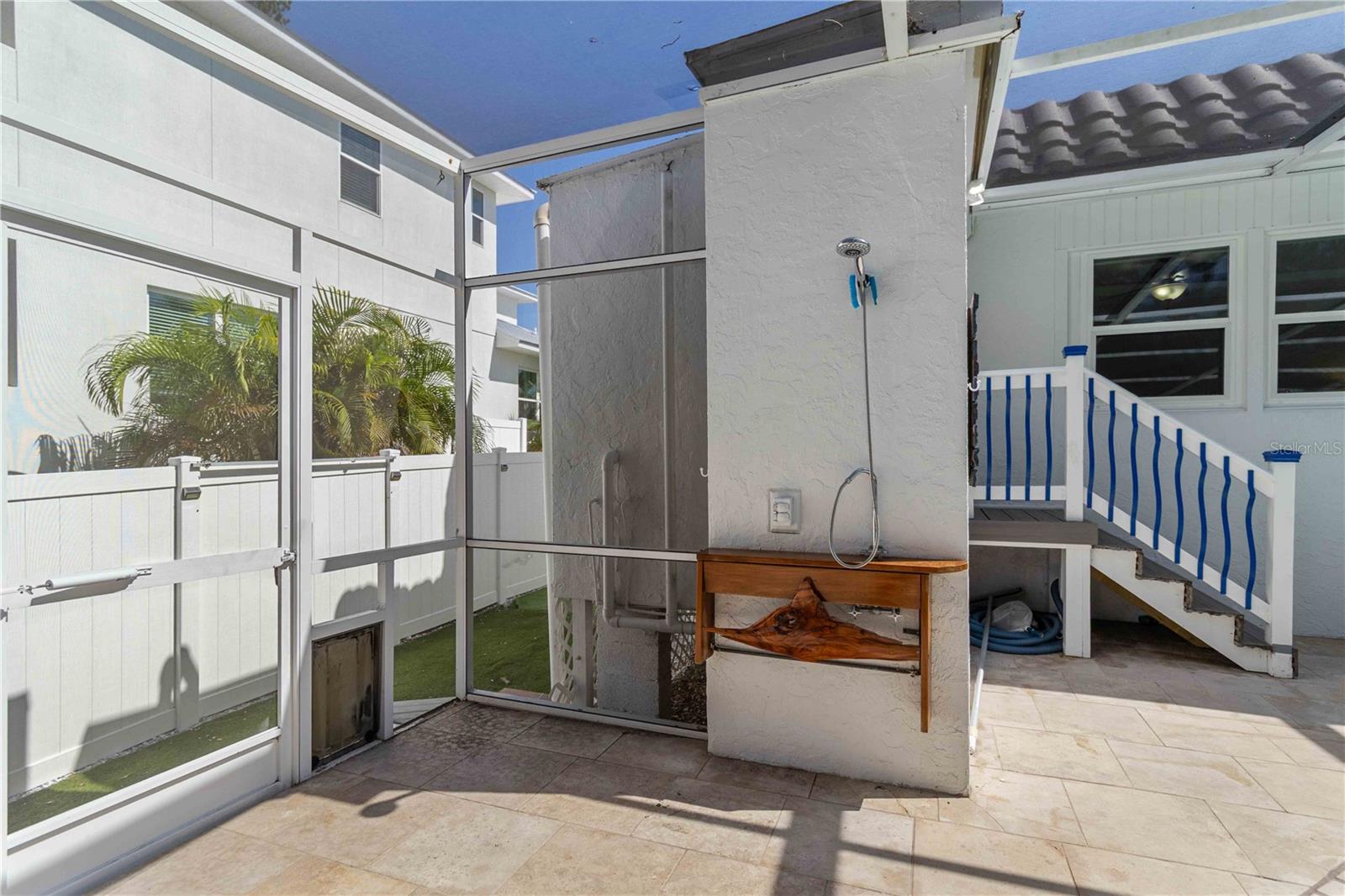 1521 SIESTA DR, SARASOTA, FL, 34239