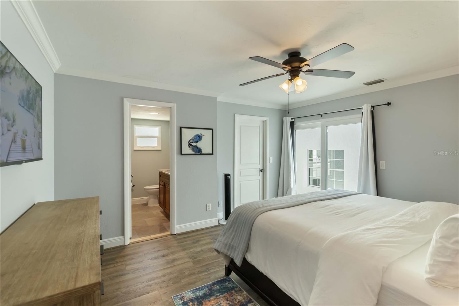 1521 SIESTA DR, SARASOTA, FL, 34239