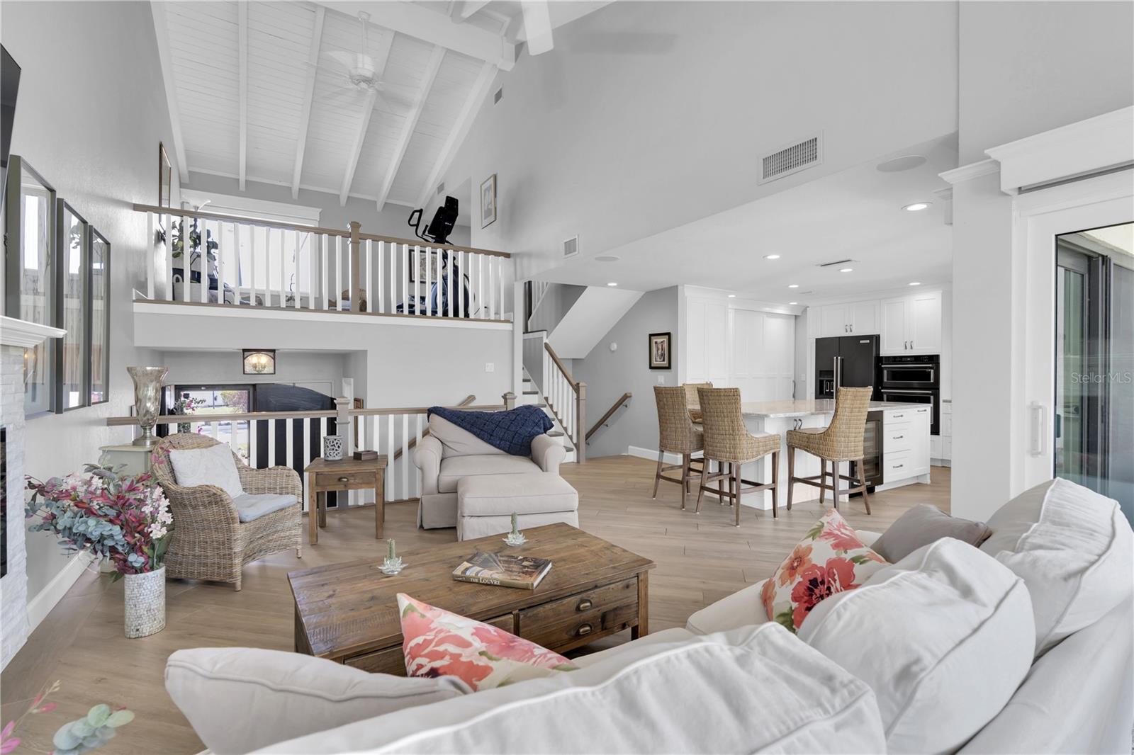 5559 ESCONDIDA BLVD S, ST PETERSBURG, FL, 33715