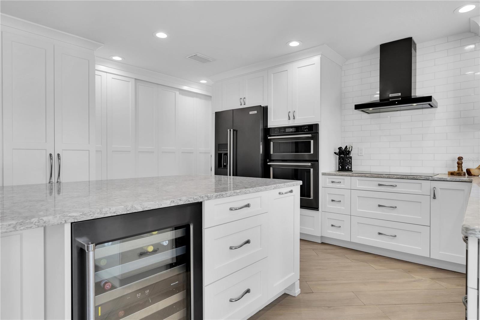 5559 ESCONDIDA BLVD S, ST PETERSBURG, FL, 33715