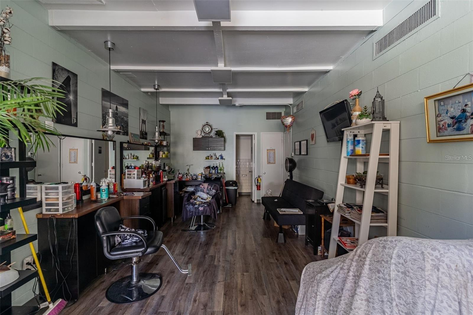 L4957253 Property Photo