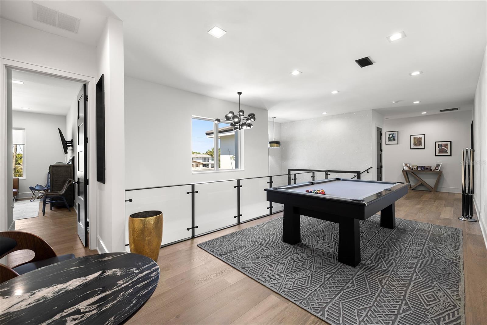 TB8447640 Property Photo