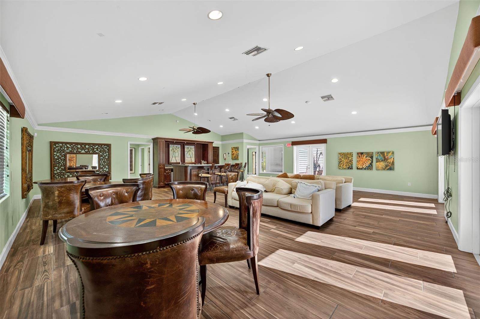 7210 N MANHATTAN AVE #124, TAMPA, FL, 33614