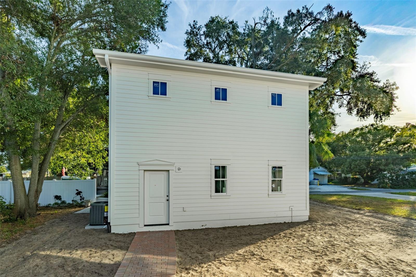 510 35TH AVE N, ST PETERSBURG, FL, 33704