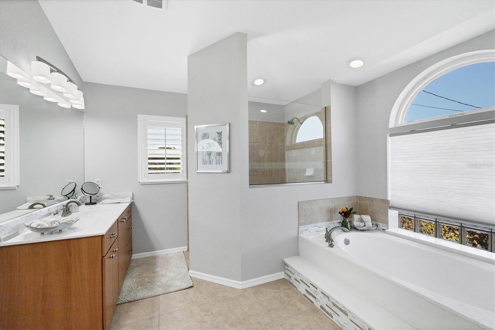 126 WHITE MARSH LN, ROTONDA WEST, FL, 33947