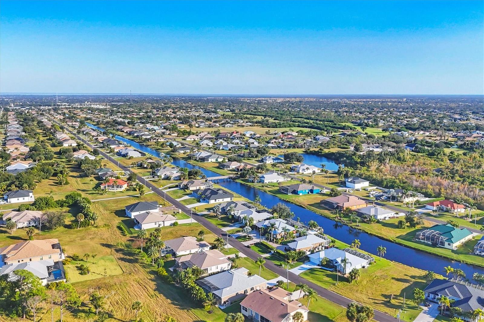 126 WHITE MARSH LN, ROTONDA WEST, FL, 33947