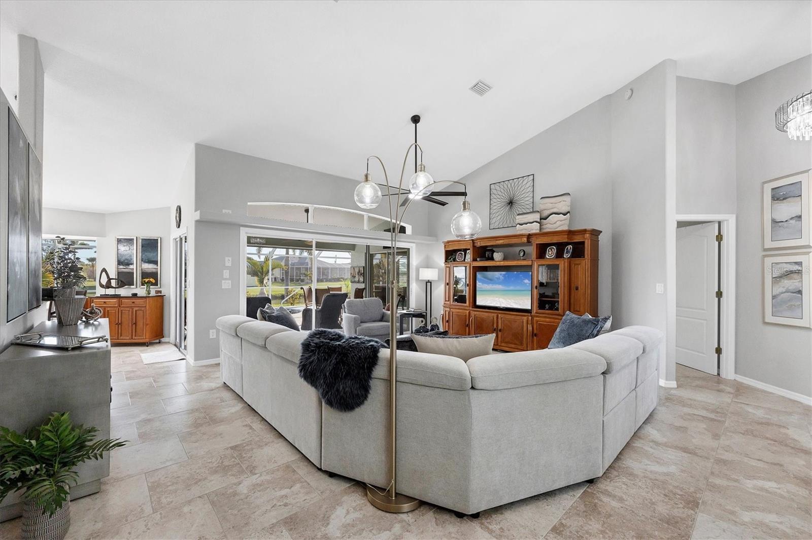 126 WHITE MARSH LN, ROTONDA WEST, FL, 33947