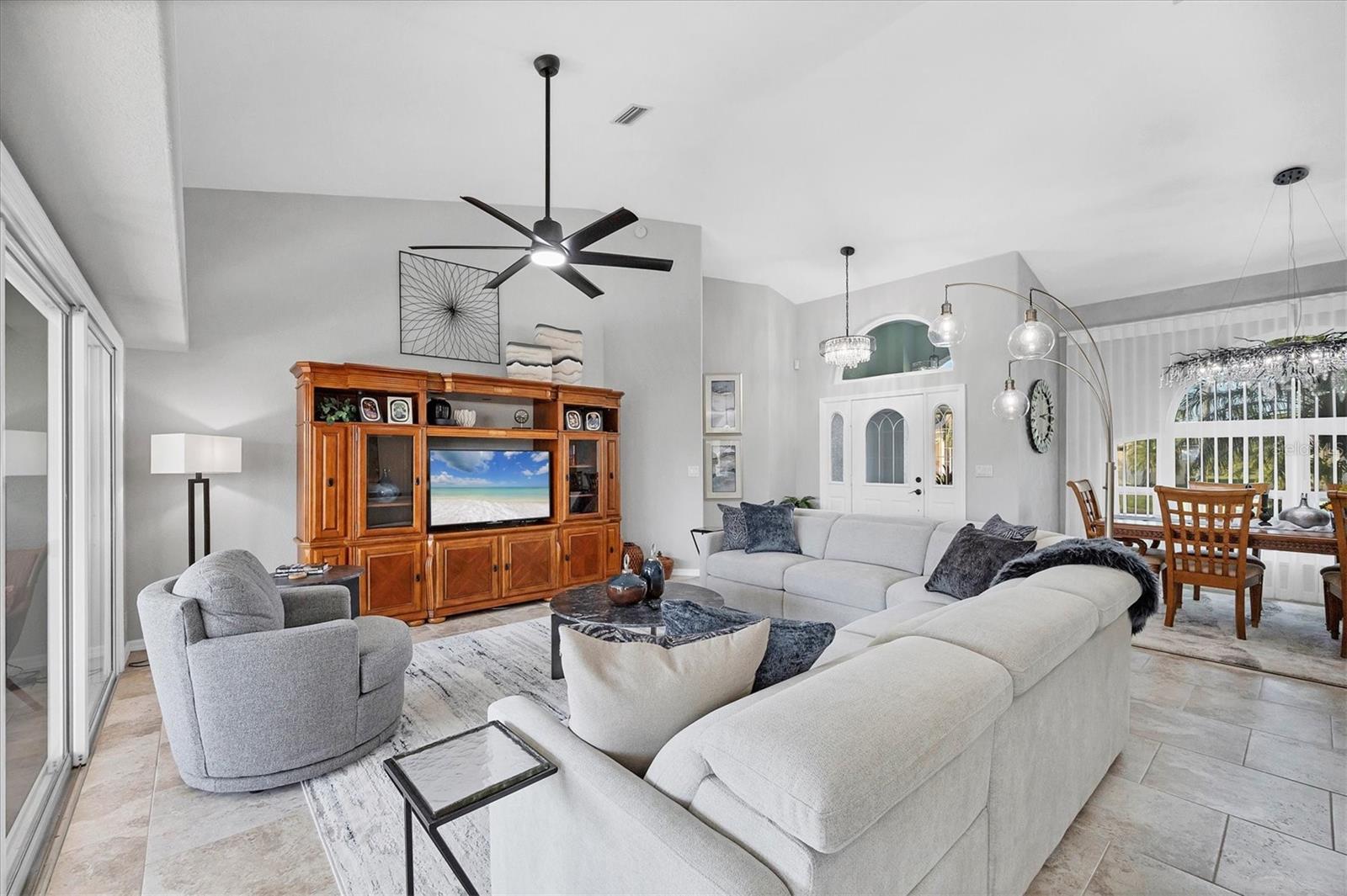 126 WHITE MARSH LN, ROTONDA WEST, FL, 33947