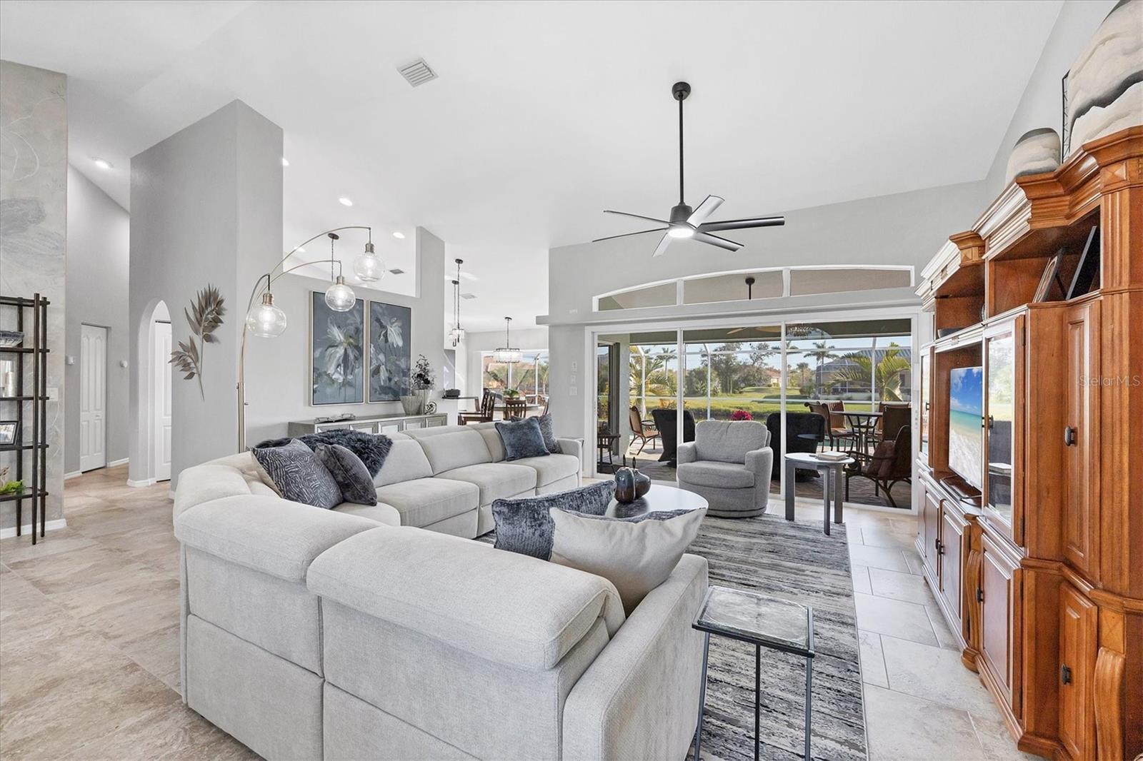 126 WHITE MARSH LN, ROTONDA WEST, FL, 33947