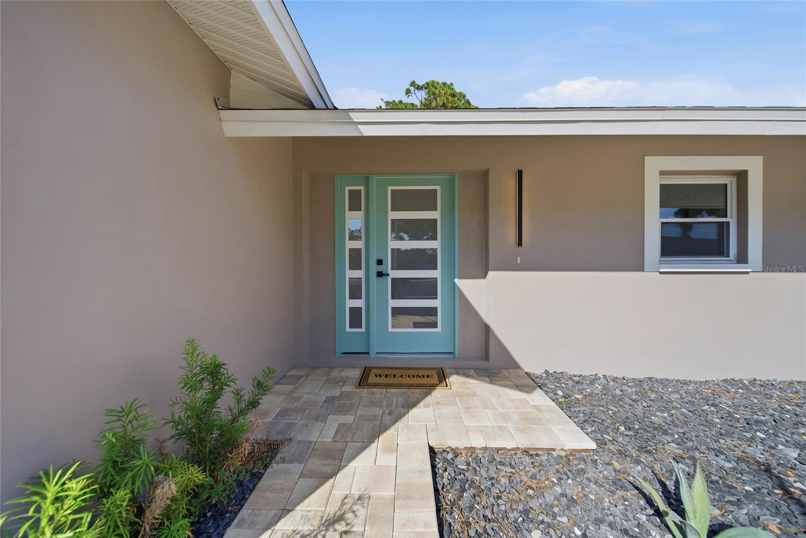 8433 101ST AVE, SEMINOLE, FL, 33777