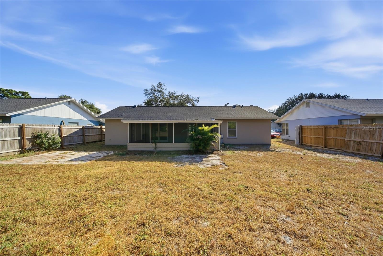 8433 101ST AVE, SEMINOLE, FL, 33777