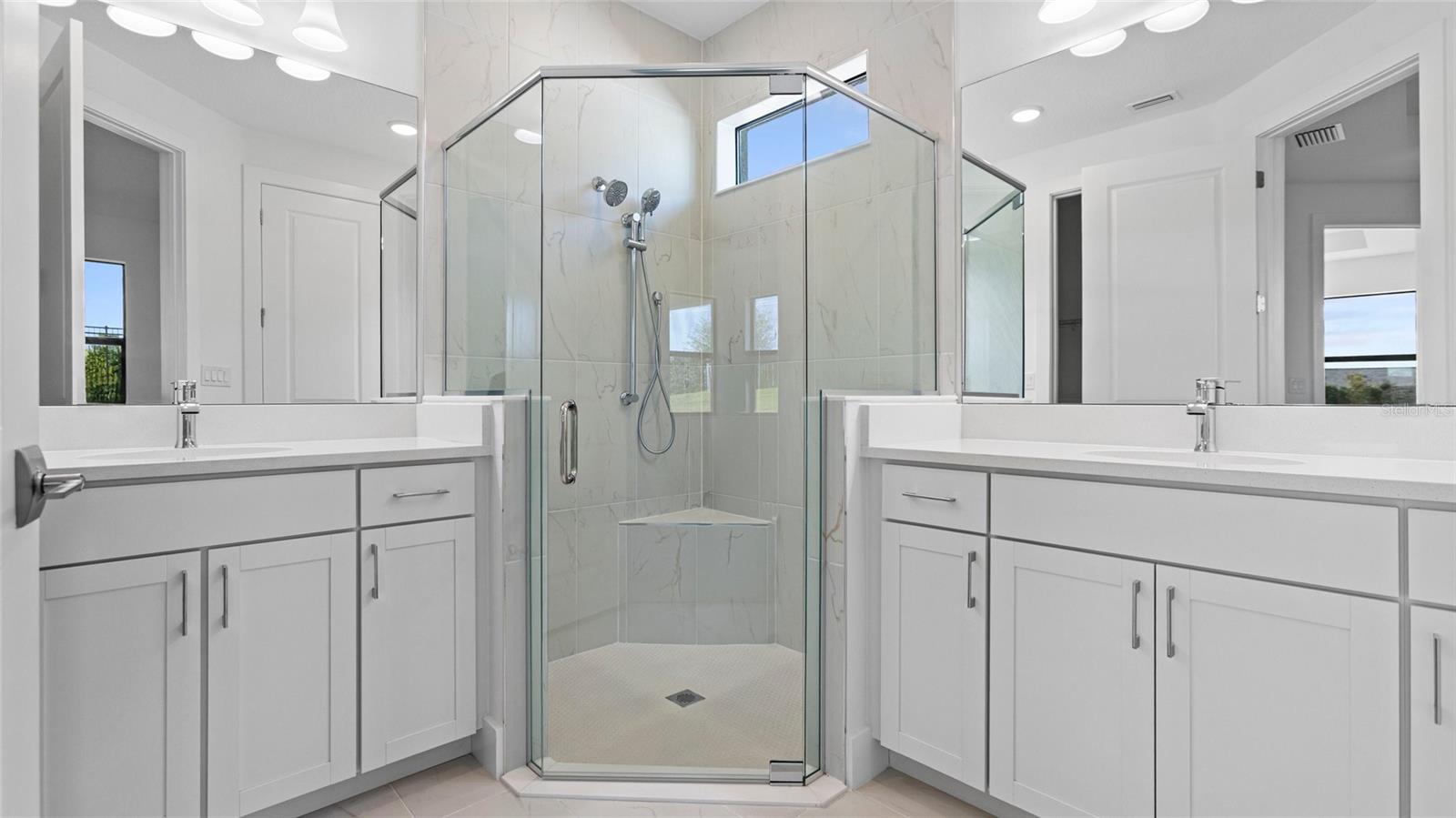 18366 ROCKPORT PL, LAKEWOOD RANCH, FL, 34211