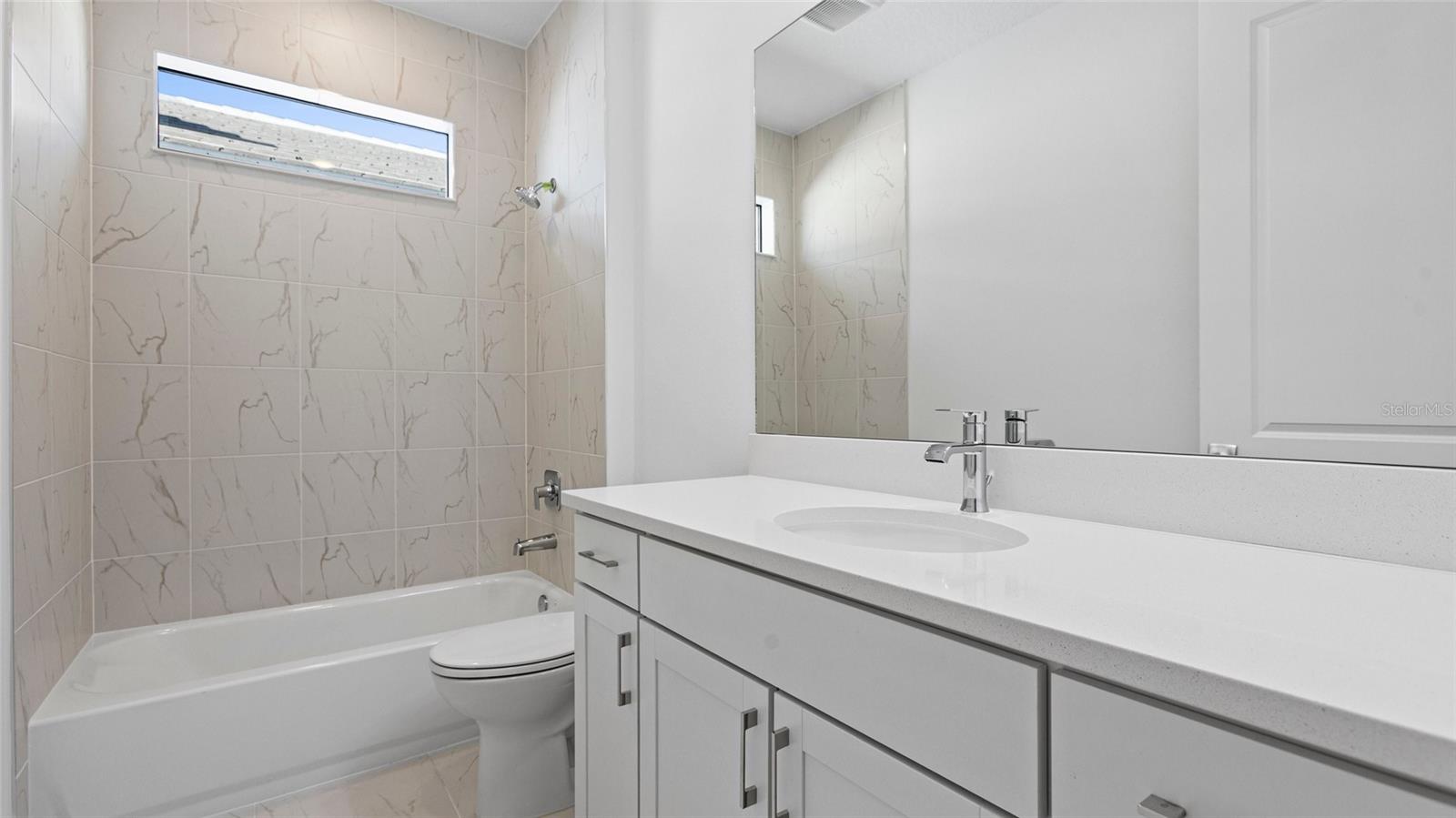 18366 ROCKPORT PL, LAKEWOOD RANCH, FL, 34211