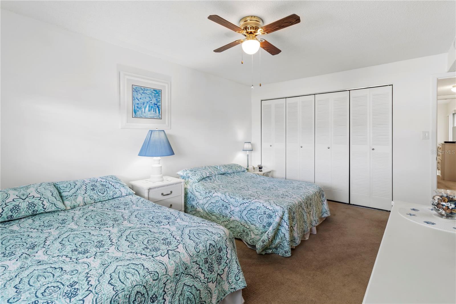 TB8447689 Property Photo