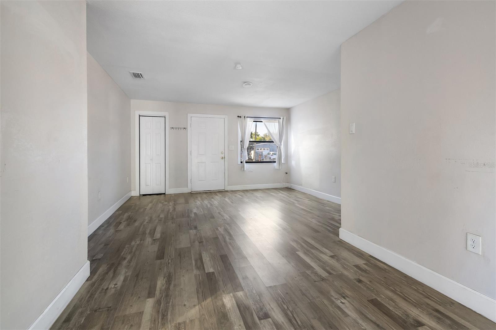 147 MELANIE LN, BRANDON, FL, 33510