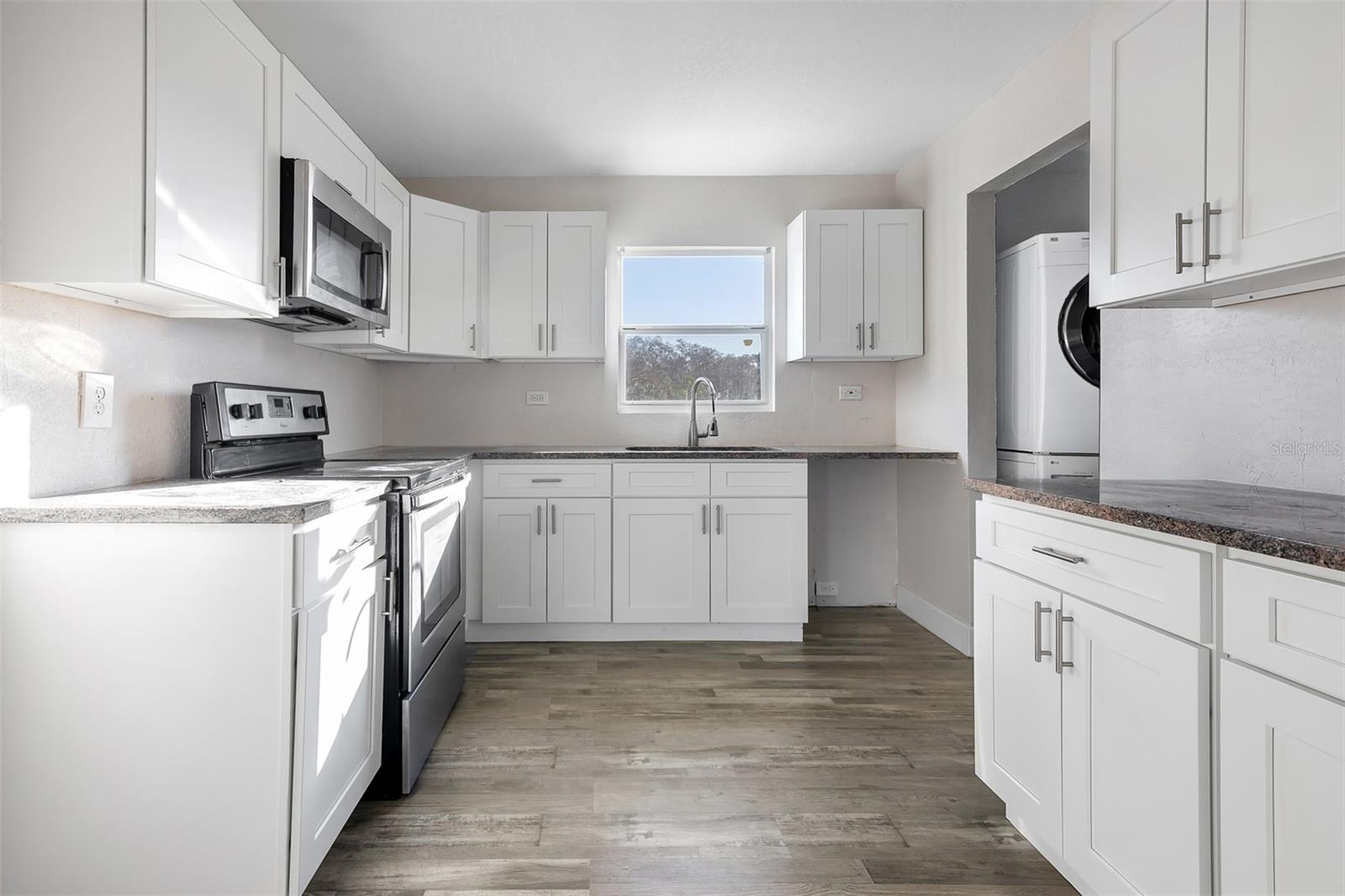 147 MELANIE LN, BRANDON, FL, 33510