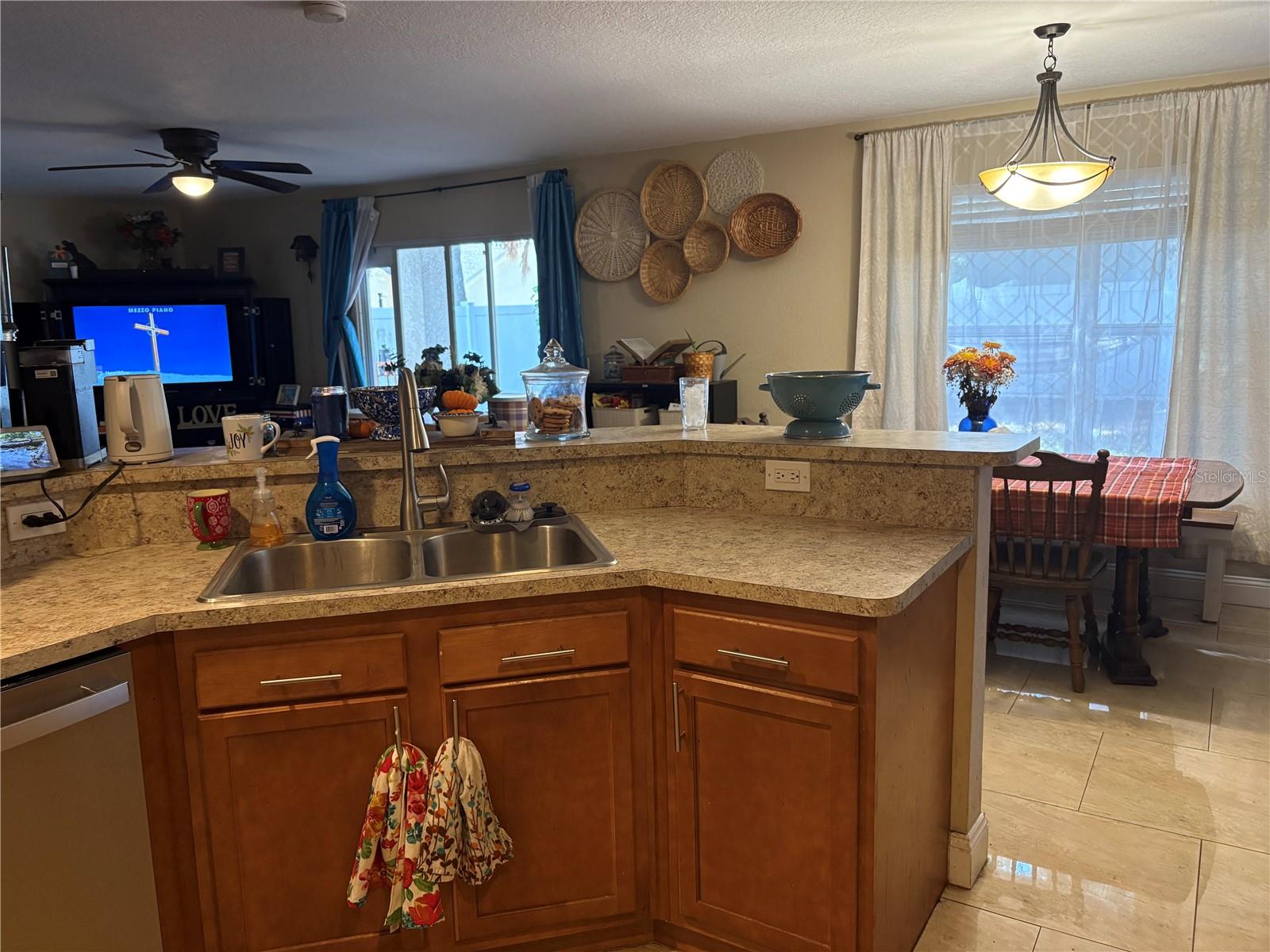 11831 WHISPER CREEK DR, RIVERVIEW, FL, 33569