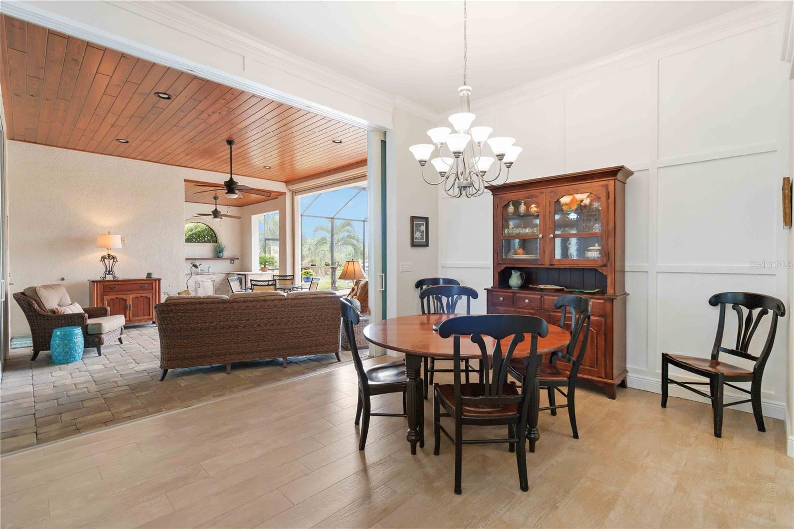 15762 VISCOUNT CIR, PORT CHARLOTTE, FL, 33981