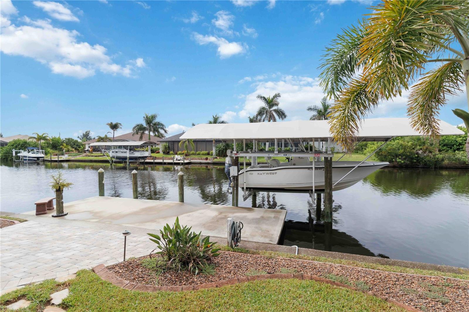 15762 VISCOUNT CIR, PORT CHARLOTTE, FL, 33981