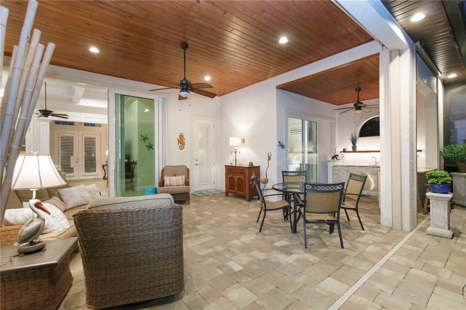 15762 VISCOUNT CIR, PORT CHARLOTTE, FL, 33981