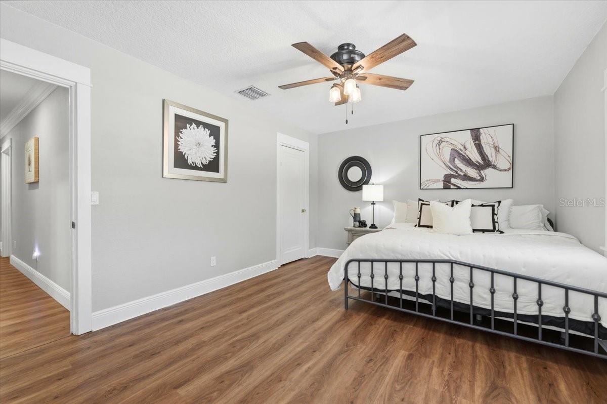 12434 LAKESHORE DR, CLERMONT, FL, 34711