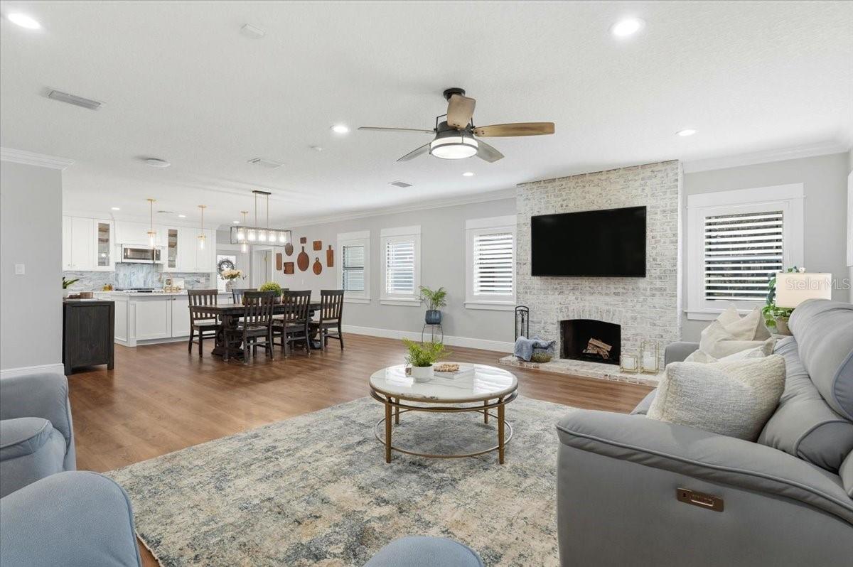 12434 LAKESHORE DR, CLERMONT, FL, 34711