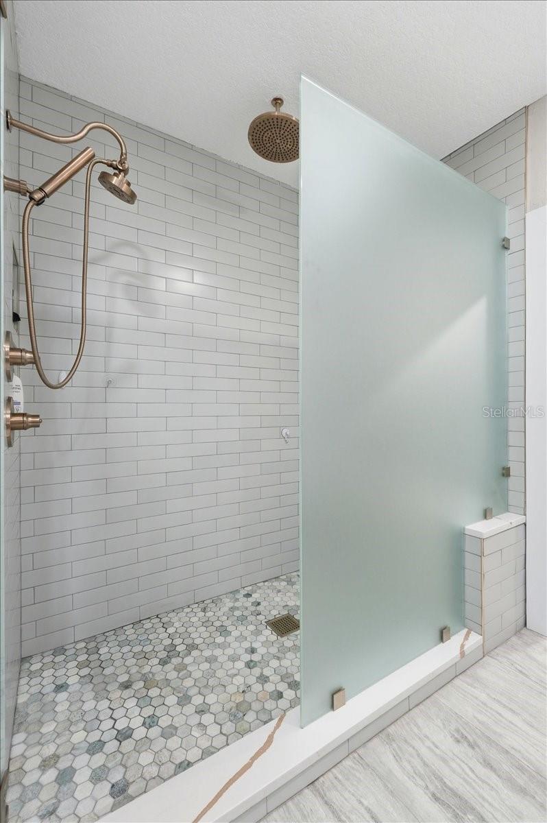 12434 LAKESHORE DR, CLERMONT, FL, 34711