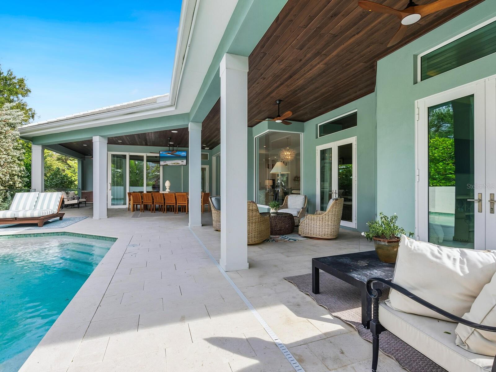 A4671915 Property Photo