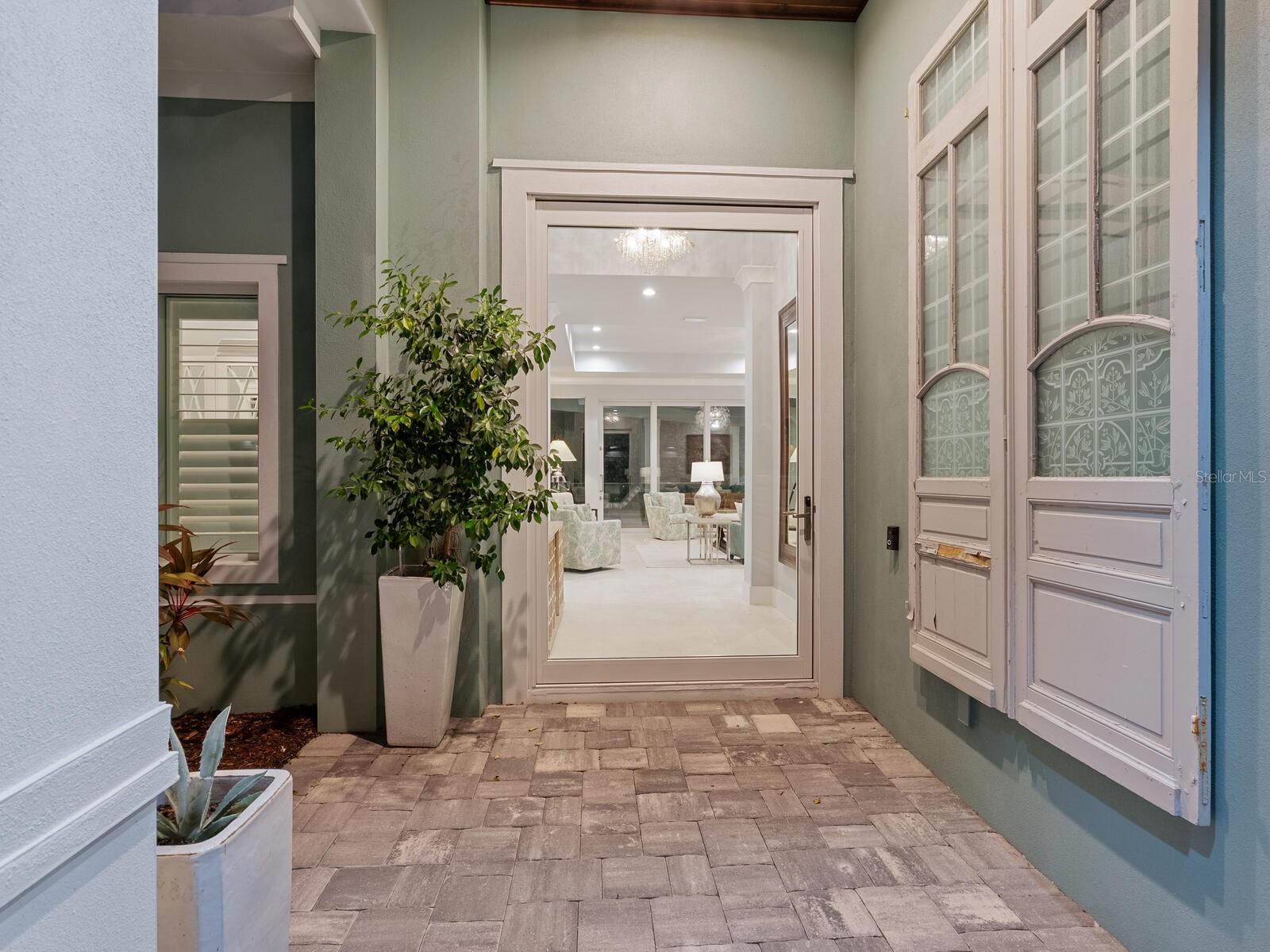 A4671915 Property Photo