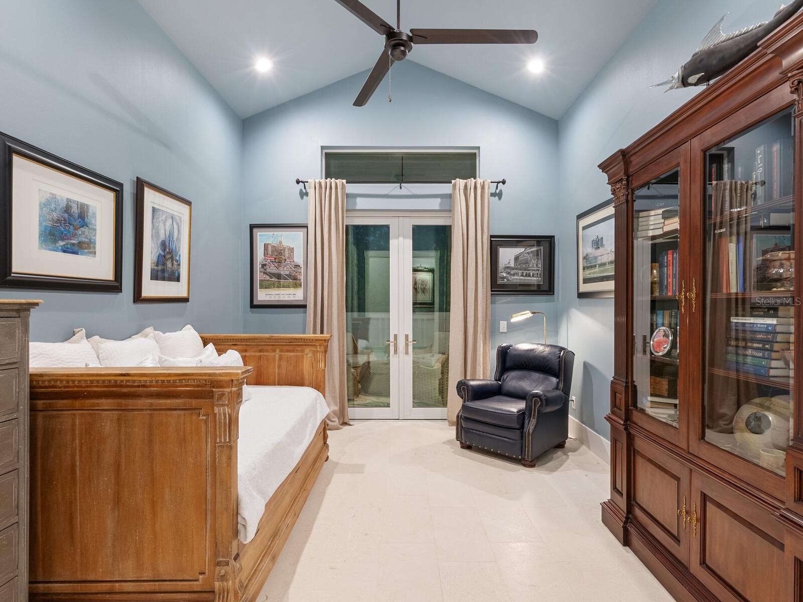 A4671915 Property Photo