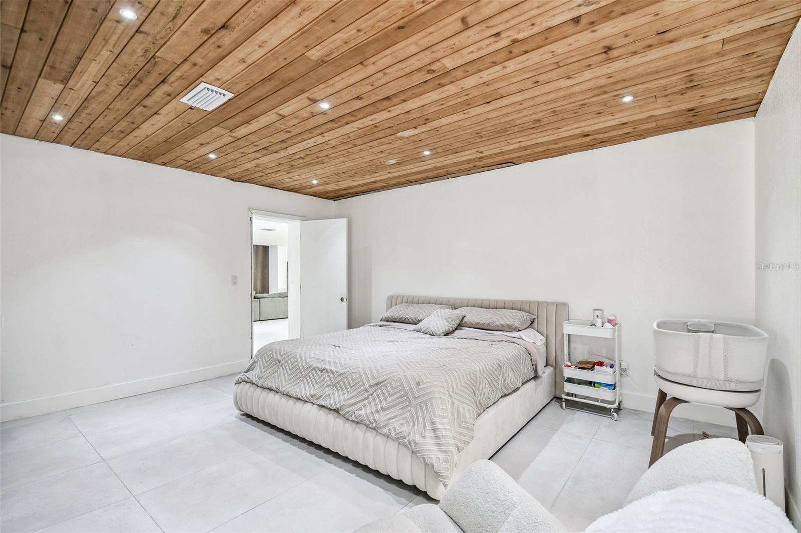 7204 BRANCHWOOD CT, TAMPA, FL, 33615