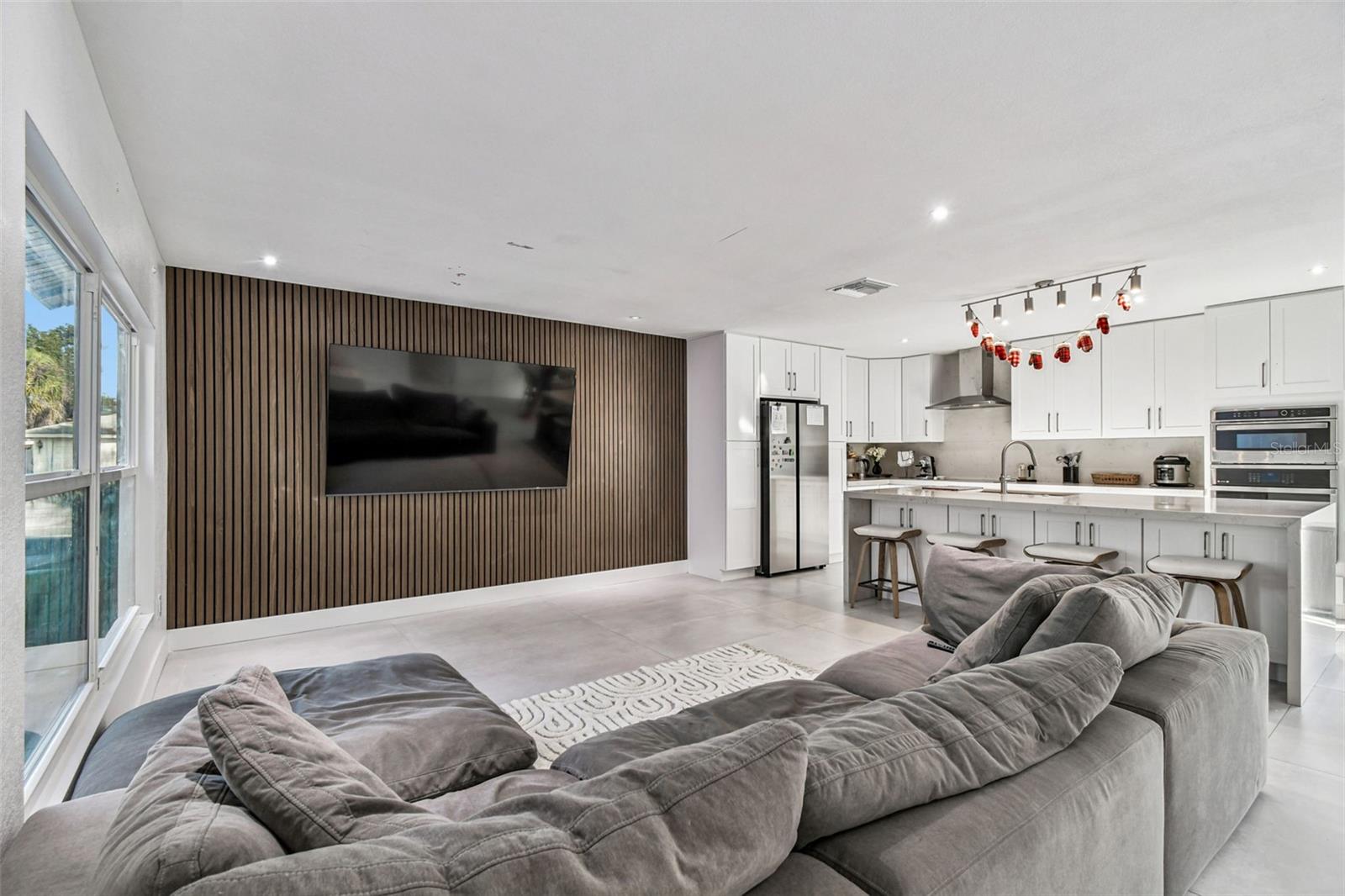 7204 BRANCHWOOD CT, TAMPA, FL, 33615