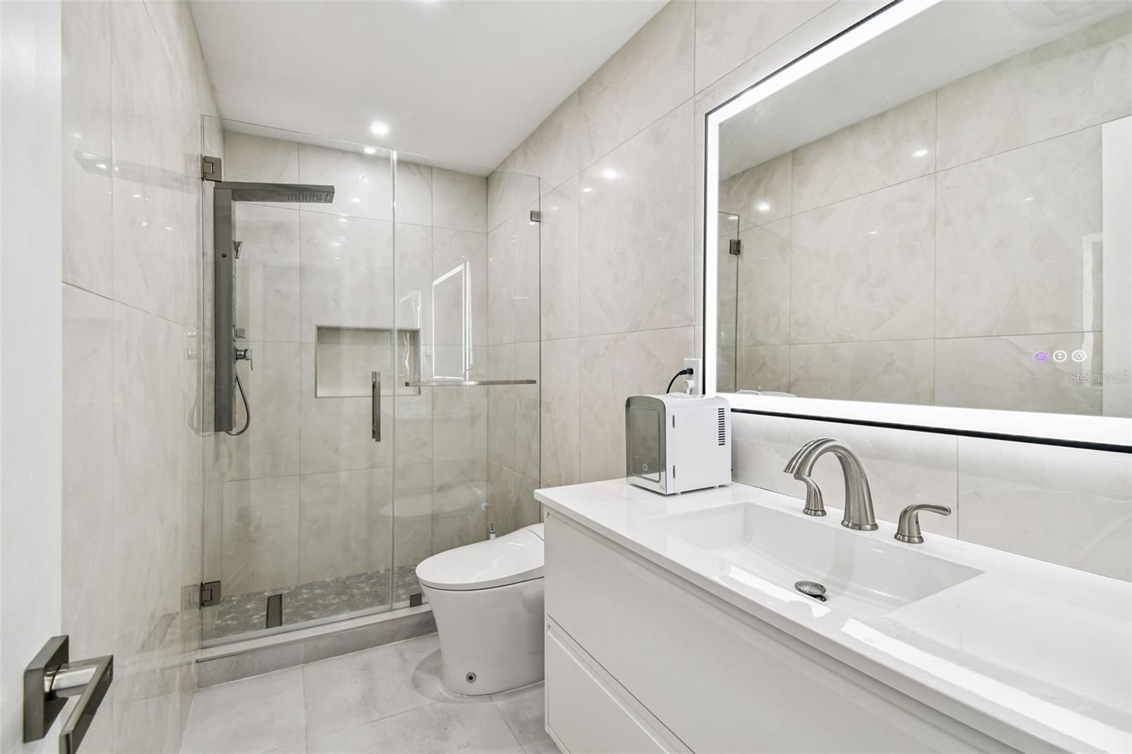 7204 BRANCHWOOD CT, TAMPA, FL, 33615