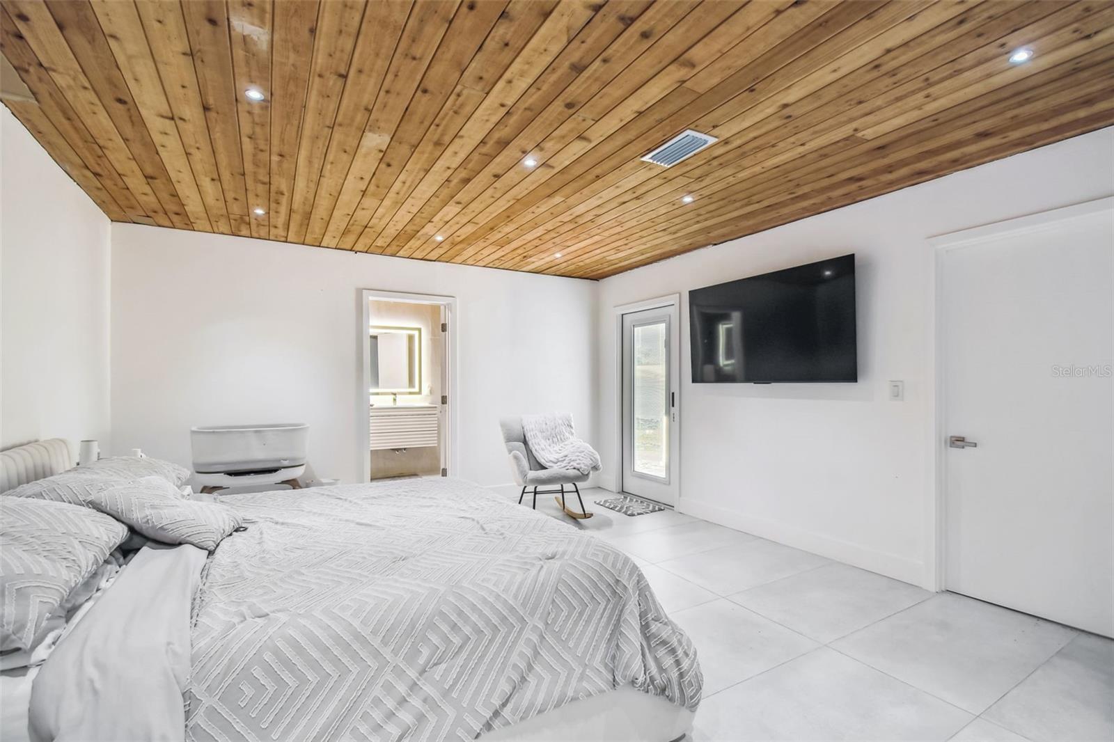 7204 BRANCHWOOD CT, TAMPA, FL, 33615