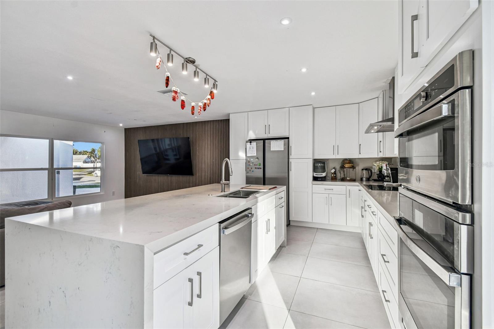 7204 BRANCHWOOD CT, TAMPA, FL, 33615